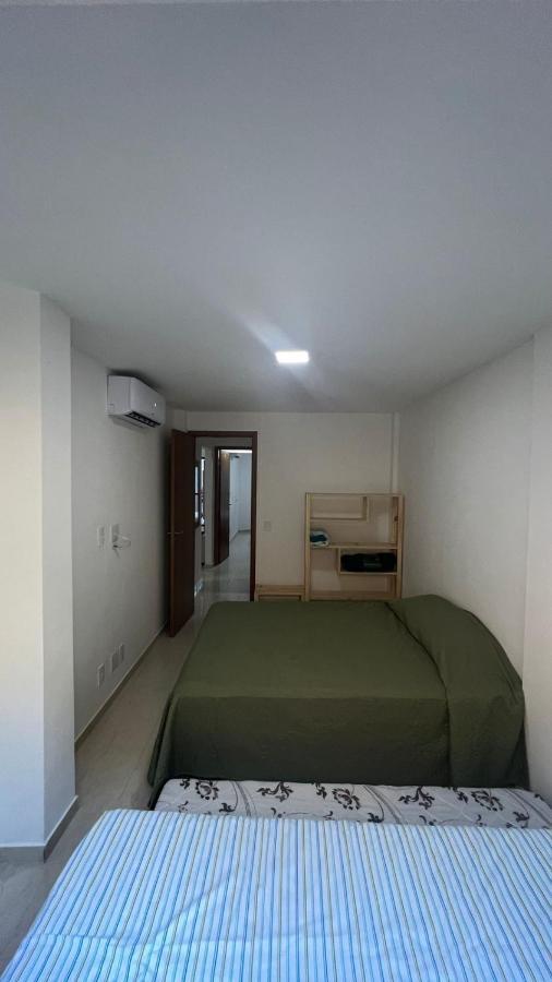 Apartment Em